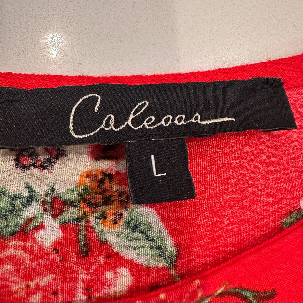 Calessa Women’s Floral Red Tiered Tunic Top Size L Ruffle Bell Sleeves Prairrie - Picture 4 of 10